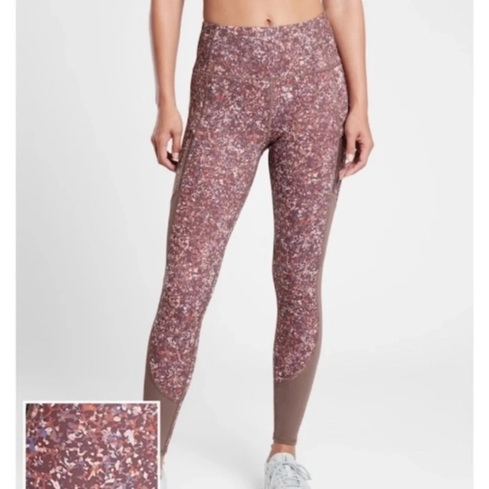 Athleta Rainier Printed Mesh Tight Size Small